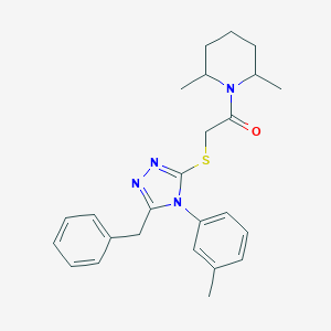2-{[5-benzyl-4-(3-methylphenyl)-4H-1,2,4-triazol-3-yl]sulfanyl}-1-(2,6-dimethylpiperidin-1-yl)ethanone