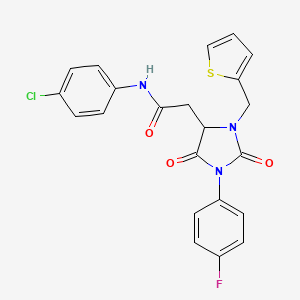 N-(4-chlorophenyl)-2-[1-(4-fluorophenyl)-2,5-dioxo-3-(thiophen-2-ylmethyl)imidazolidin-4-yl]acetamide