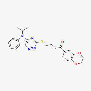 1-(2,3-dihydro-1,4-benzodioxin-6-yl)-4-{[5-(propan-2-yl)-5H-[1,2,4]triazino[5,6-b]indol-3-yl]sulfanyl}butan-1-one