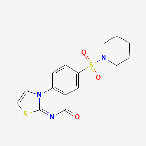 molecular formula C15H15N3O3S2 B4329689 7-(piperidin-1-ylsulfonyl)-5H-[1,3]thiazolo[3,2-a]quinazolin-5-one 