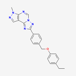 molecular formula C22H20N6O B4362973 2-{4-[(4-ethylphenoxy)methyl]phenyl}-7-methyl-7H-pyrazolo[4,3-e][1,2,4]triazolo[1,5-c]pyrimidine 