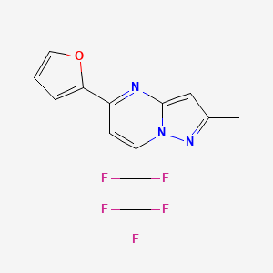 molecular formula C13H8F5N3O B4363479 5-(2-FURYL)-2-METHYL-7-(1,1,2,2,2-PENTAFLUOROETHYL)PYRAZOLO[1,5-A]PYRIMIDINE 