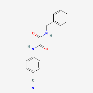 molecular formula C16H13N3O2 B4391059 N-benzyl-N'-(4-cyanophenyl)ethanediamide 