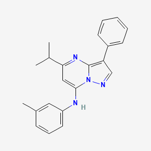 molecular formula C22H22N4 B4503787 5-isopropyl-N-(3-methylphenyl)-3-phenylpyrazolo[1,5-a]pyrimidin-7-amine 