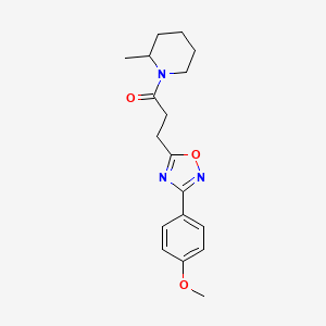 molecular formula C18H23N3O3 B4515998 1-{3-[3-(4-methoxyphenyl)-1,2,4-oxadiazol-5-yl]propanoyl}-2-methylpiperidine 