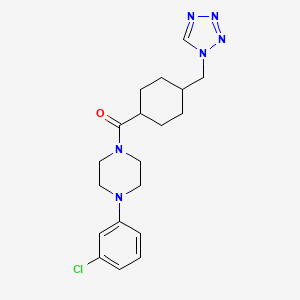 1-(3-CHLOROPHENYL)-4-{4-[(1H-1,2,3,4-TETRAZOL-1-YL)METHYL]CYCLOHEXANECARBONYL}PIPERAZINE