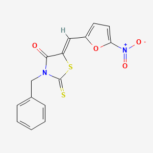 (5Z)-3-benzyl-5-[(5-nitrofuran-2-yl)methylidene]-2-thioxo-1,3-thiazolidin-4-one