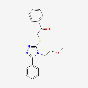 2-{[4-(2-methoxyethyl)-5-phenyl-4H-1,2,4-triazol-3-yl]thio}-1-phenylethanone