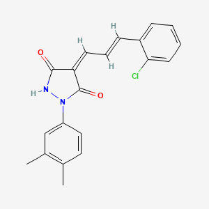 (4Z)-4-[(E)-3-(2-chlorophenyl)prop-2-enylidene]-1-(3,4-dimethylphenyl)pyrazolidine-3,5-dione