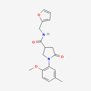 N-[(furan-2-yl)methyl]-1-(2-methoxy-5-methylphenyl)-5-oxopyrrolidine-3-carboxamide