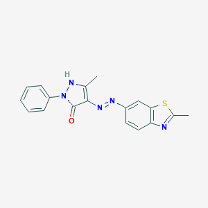 molecular formula C18H15N5OS B494348 (E)-3-methyl-4-(2-(2-methylbenzo[d]thiazol-6-yl)hydrazono)-1-phenyl-1H-pyrazol-5(4H)-one CAS No. 307342-27-4