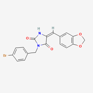 (5E)-5-[(2H-1,3-BENZODIOXOL-5-YL)METHYLIDENE]-3-[(4-BROMOPHENYL)METHYL]IMIDAZOLIDINE-2,4-DIONE