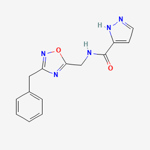 N-[(3-benzyl-1,2,4-oxadiazol-5-yl)methyl]-1H-pyrazole-3-carboxamide