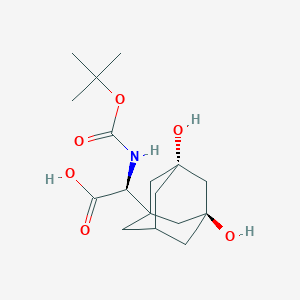 molecular formula C₁₇H₂₇NO₆ B051207 (2S)-2-[(3R,5S)-3,5-dihydroxy-1-adamantyl]-2-[(2-methylpropan-2-yl)oxycarbonylamino]acetic acid CAS No. 681282-72-4