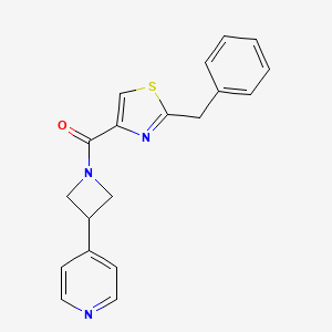 molecular formula C19H17N3OS B5306039 4-{1-[(2-benzyl-1,3-thiazol-4-yl)carbonyl]-3-azetidinyl}pyridine 