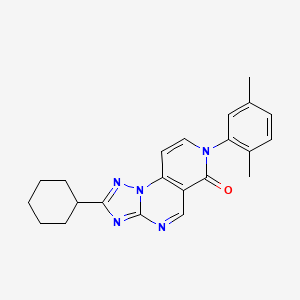 molecular formula C22H23N5O B5349966 2-cyclohexyl-7-(2,5-dimethylphenyl)pyrido[3,4-e][1,2,4]triazolo[1,5-a]pyrimidin-6(7H)-one 