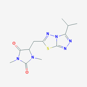 molecular formula C12H16N6O2S B5377622 5-[(3-isopropyl[1,2,4]triazolo[3,4-b][1,3,4]thiadiazol-6-yl)methyl]-1,3-dimethylimidazolidine-2,4-dione 