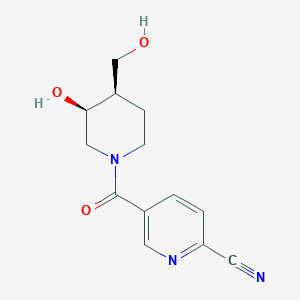 molecular formula C13H15N3O3 B5394850 5-{[(3S*,4R*)-3-hydroxy-4-(hydroxymethyl)-1-piperidinyl]carbonyl}-2-pyridinecarbonitrile 