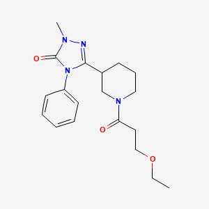 molecular formula C19H26N4O3 B5398383 5-[1-(3-ethoxypropanoyl)piperidin-3-yl]-2-methyl-4-phenyl-2,4-dihydro-3H-1,2,4-triazol-3-one 