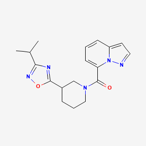 molecular formula C18H21N5O2 B5437391 7-{[3-(3-isopropyl-1,2,4-oxadiazol-5-yl)piperidin-1-yl]carbonyl}pyrazolo[1,5-a]pyridine 