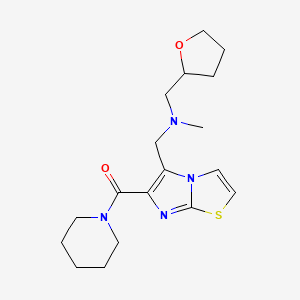 molecular formula C18H26N4O2S B5456713 N-methyl-1-[6-(piperidin-1-ylcarbonyl)imidazo[2,1-b][1,3]thiazol-5-yl]-N-(tetrahydrofuran-2-ylmethyl)methanamine 