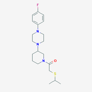 molecular formula C20H30FN3OS B5484818 1-(4-fluorophenyl)-4-{1-[(isopropylthio)acetyl]-3-piperidinyl}piperazine 