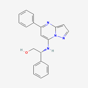 molecular formula C20H18N4O B5497304 (2R)-2-phenyl-2-[(5-phenylpyrazolo[1,5-a]pyrimidin-7-yl)amino]ethanol 