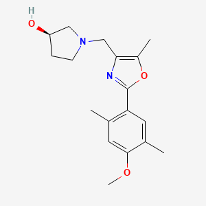 molecular formula C18H24N2O3 B5498119 (3R)-1-{[2-(4-methoxy-2,5-dimethylphenyl)-5-methyl-1,3-oxazol-4-yl]methyl}pyrrolidin-3-ol 