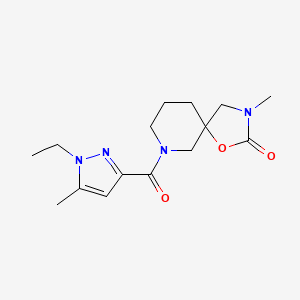molecular formula C15H22N4O3 B5500268 7-[(1-乙基-5-甲基-1H-吡唑-3-基)羰基]-3-甲基-1-氧杂-3,7-二氮杂螺[4.5]癸烷-2-酮 