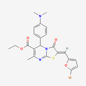 molecular formula C23H22BrN3O4S B5500429 2-[(5-溴-2-呋喃基)亚甲基]-5-[4-(二甲氨基)苯基]-7-甲基-3-氧代-2,3-二氢-5H-[1,3]噻唑并[3,2-a]嘧啶-6-羧酸乙酯 
