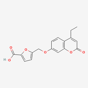 molecular formula C17H14O6 B5503379 5-{[(4-乙基-2-氧代-2H-色满-7-基)氧基]甲基}-2-糠酸 