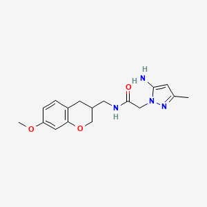 molecular formula C17H22N4O3 B5504669 2-(5-氨基-3-甲基-1H-吡唑-1-基)-N-[(7-甲氧基-3,4-二氢-2H-色烯-3-基)甲基]乙酰胺 