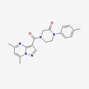 molecular formula C20H21N5O2 B5507292 4-[(5,7-二甲基吡唑并[1,5-a]嘧啶-3-基)羰基]-1-(4-甲基苯基)-2-哌嗪酮 