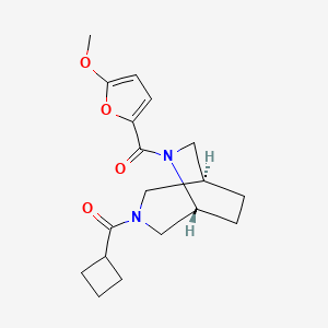 molecular formula C18H24N2O4 B5507854 (1S*,5R*)-3-(环丁基羰基)-6-(5-甲氧基-2-呋喃酰)-3,6-二氮杂双环[3.2.2]壬烷 
