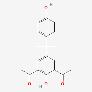 1,1'-{2-hydroxy-5-[1-(4-hydroxyphenyl)-1-methylethyl]-1,3-phenylene}diethanone