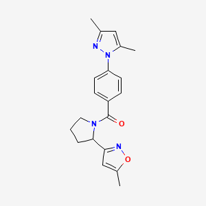 molecular formula C20H22N4O2 B5509817 3-{1-[4-(3,5-dimethyl-1H-pyrazol-1-yl)benzoyl]-2-pyrrolidinyl}-5-methylisoxazole 