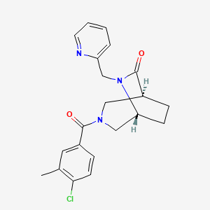 molecular formula C21H22ClN3O2 B5509938 (1S*,5R*)-3-(4-氯-3-甲基苯甲酰)-6-(吡啶-2-基甲基)-3,6-二氮杂双环[3.2.2]壬-7-酮 