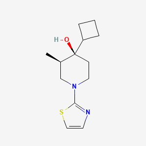molecular formula C13H20N2OS B5510469 (3R*,4R*)-4-环丁基-3-甲基-1-(1,3-噻唑-2-基)哌啶-4-醇 