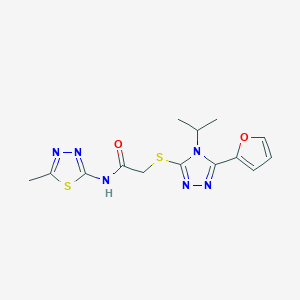 molecular formula C14H16N6O2S2 B5511313 2-{[5-(2-呋喃基)-4-异丙基-4H-1,2,4-三唑-3-基]硫代}-N-(5-甲基-1,3,4-噻二唑-2-基)乙酰胺 
