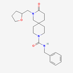 molecular formula C22H31N3O3 B5511818 N-benzyl-3-oxo-2-(tetrahydrofuran-2-ylmethyl)-2,9-diazaspiro[5.5]undecane-9-carboxamide 
