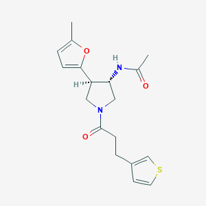 molecular formula C18H22N2O3S B5512580 N-{(3S*,4R*)-4-(5-甲基-2-呋喃基)-1-[3-(3-噻吩基)丙酰]-3-吡咯烷基}乙酰胺 