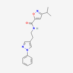 molecular formula C18H20N4O2 B5512862 3-异丙基-N-[2-(1-苯基-1H-吡唑-4-基)乙基]-5-异恶唑甲酰胺 