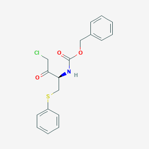 molecular formula C18H18ClNO3S B055131 (R)-苄基(4-氯-3-氧代-1-(苯硫基)丁-2-基)氨基甲酸酯 CAS No. 159878-01-0