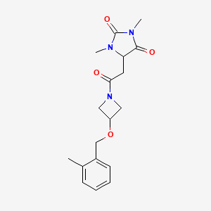 molecular formula C18H23N3O4 B5514069 1,3-二甲基-5-(2-{3-[(2-甲基苄基)氧基]-1-氮杂环丁基}-2-氧代乙基)-2,4-咪唑烷二酮 