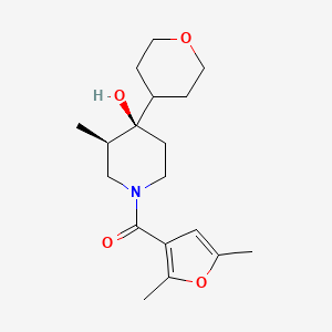 molecular formula C18H27NO4 B5515177 (3R*,4R*)-1-(2,5-dimethyl-3-furoyl)-3-methyl-4-(tetrahydro-2H-pyran-4-yl)piperidin-4-ol 