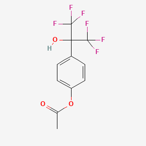 molecular formula C11H8F6O3 B5515247 4-[2,2,2-trifluoro-1-hydroxy-1-(trifluoromethyl)ethyl]phenyl acetate 
