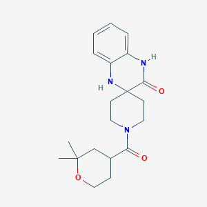 molecular formula C20H27N3O3 B5515307 1-[(2,2-dimethyltetrahydro-2H-pyran-4-yl)carbonyl]-1',4'-dihydro-3'H-spiro[piperidine-4,2'-quinoxalin]-3'-one 