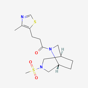 molecular formula C15H23N3O3S2 B5515577 (1R*,5R*)-3-(methylsulfonyl)-6-[3-(4-methyl-1,3-thiazol-5-yl)propanoyl]-3,6-diazabicyclo[3.2.2]nonane 