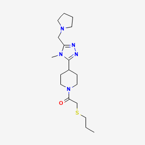 molecular formula C18H31N5OS B5516940 4-[4-甲基-5-(吡咯烷-1-基甲基)-4H-1,2,4-三唑-3-基]-1-[(丙硫基)乙酰]哌啶 