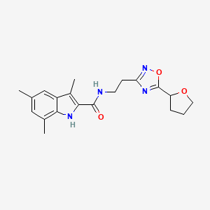 molecular formula C20H24N4O3 B5517322 3,5,7-trimethyl-N-{2-[5-(tetrahydro-2-furanyl)-1,2,4-oxadiazol-3-yl]ethyl}-1H-indole-2-carboxamide 